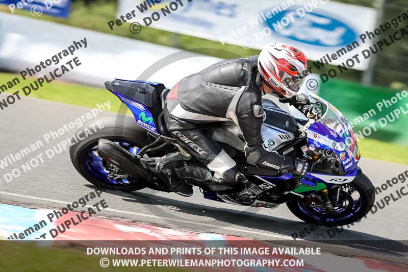 enduro digital images;event digital images;eventdigitalimages;mallory park;mallory park photographs;mallory park trackday;mallory park trackday photographs;no limits trackdays;peter wileman photography;racing digital images;trackday digital images;trackday photos